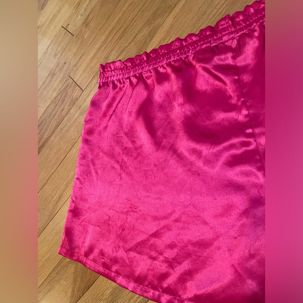 Victoria’s Secret Gold Label Satin-like Pink Sleep Shorts - Picture 13 of 16